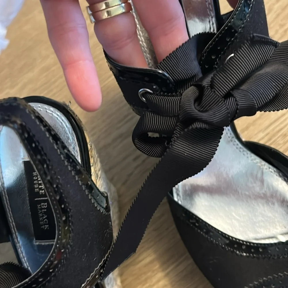 White House Black Market size 9 open toe Tipton wedge heel